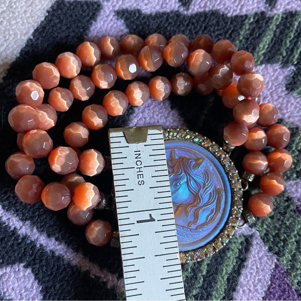 Kirks Folly Unicorn Rhinestone Brass-tone Cats Eye Beaded Bracelet Stretchy VGUC - Picture 9 of 11